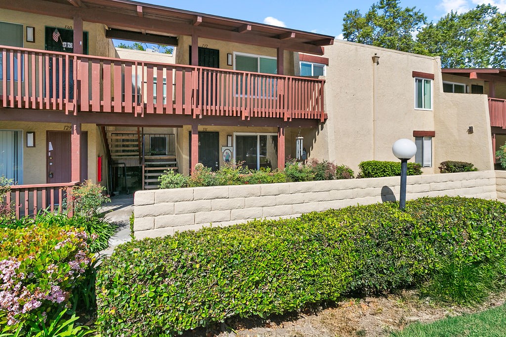 1030 W MacArthur Boulevard 132