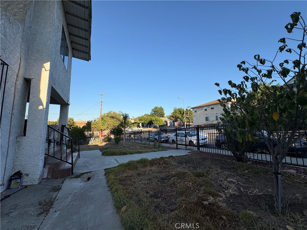 2683 E Marengo Street