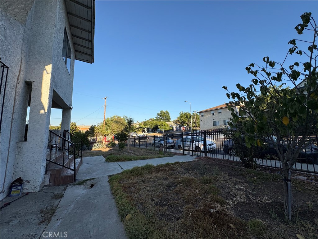 2683 E Marengo Street