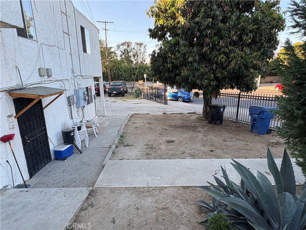 2683 E Marengo Street