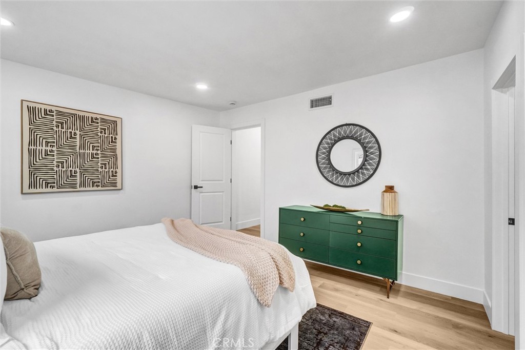 2941 Adriatic Avenue