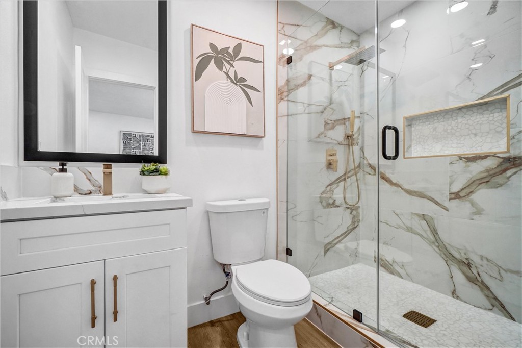 2941 Adriatic Avenue