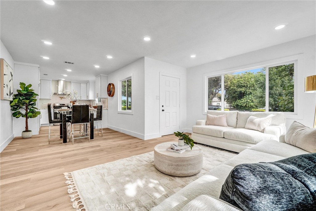 2941 Adriatic Avenue