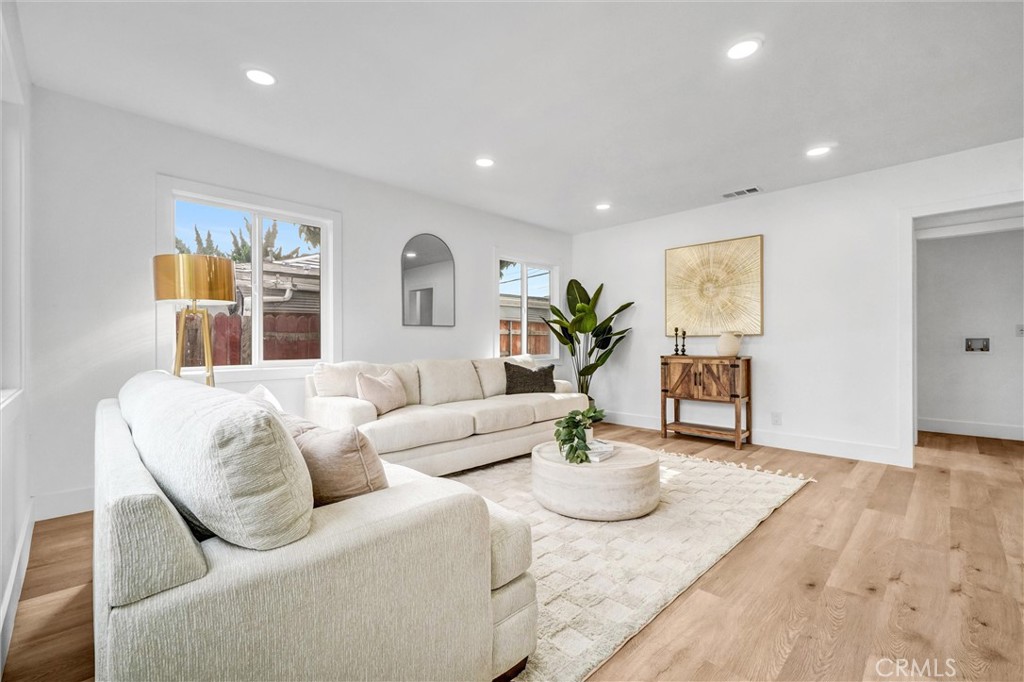 2941 Adriatic Avenue