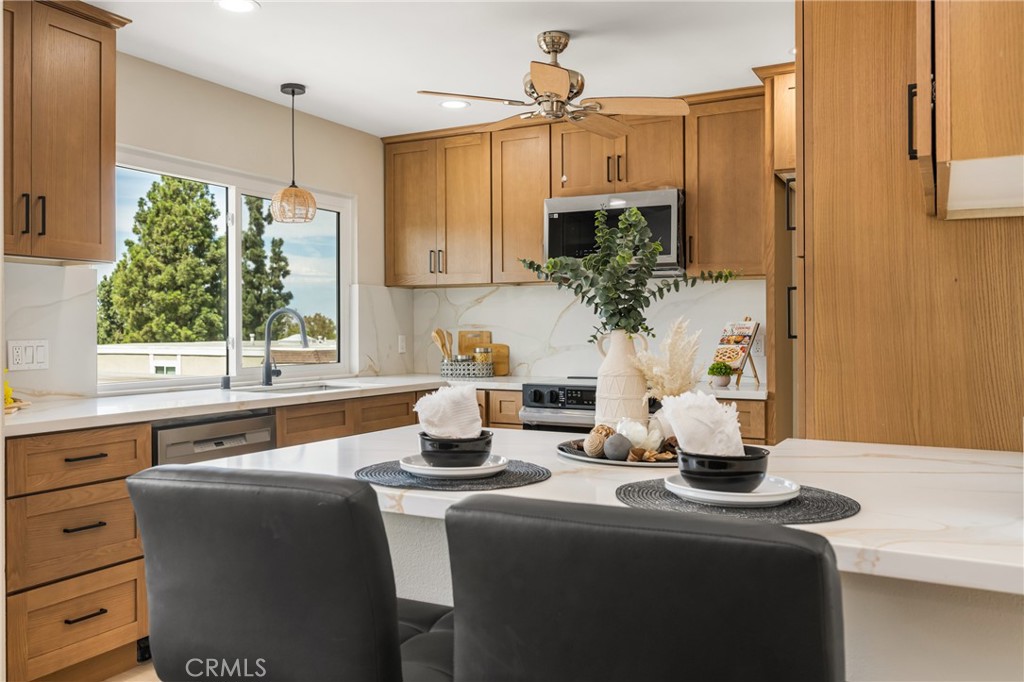 23372 Caminito Telmo #210