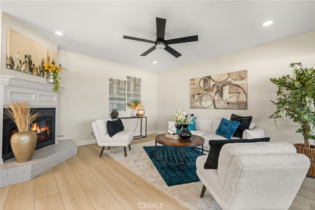 23372 Caminito Telmo #210