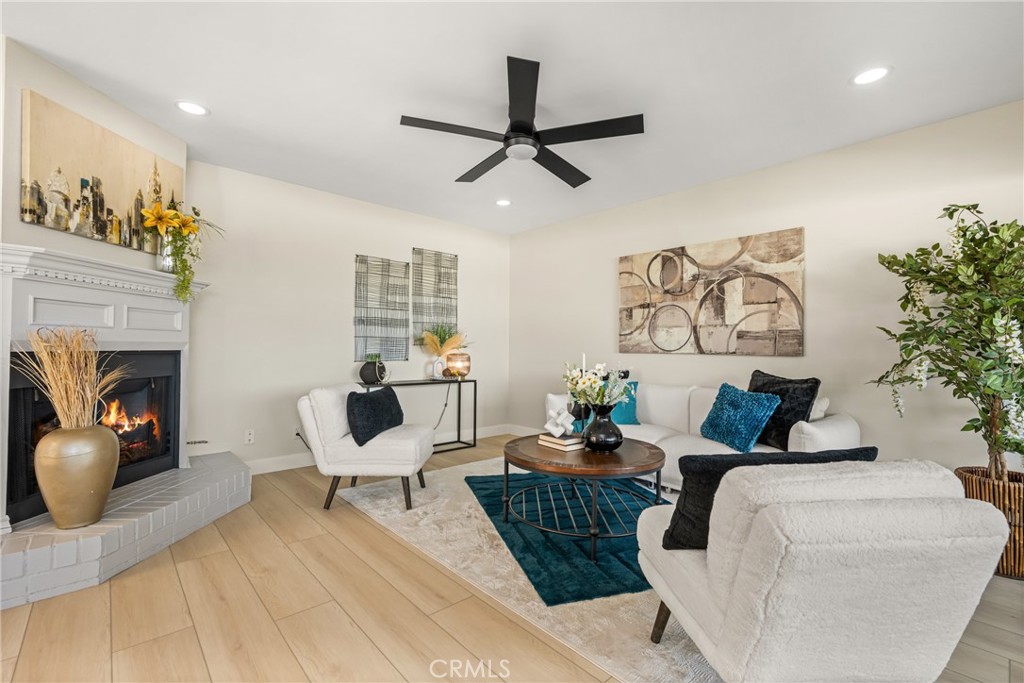 23372 Caminito Telmo #210