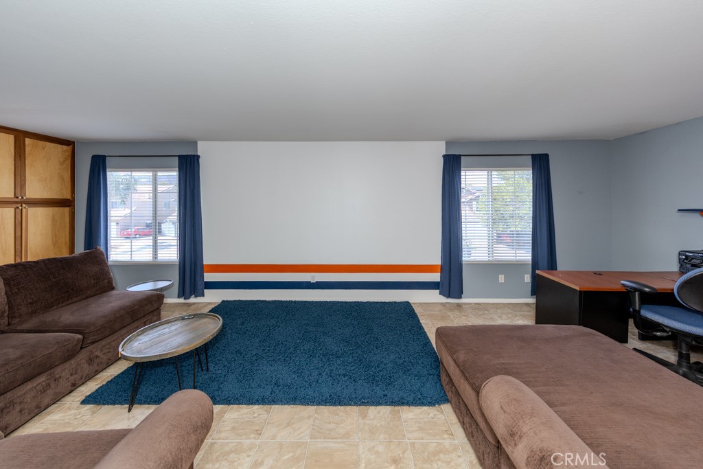 32816 Starlight Street