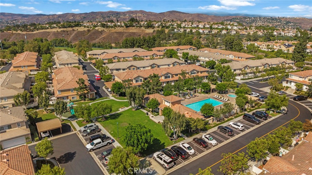 839 South Yellowstone way