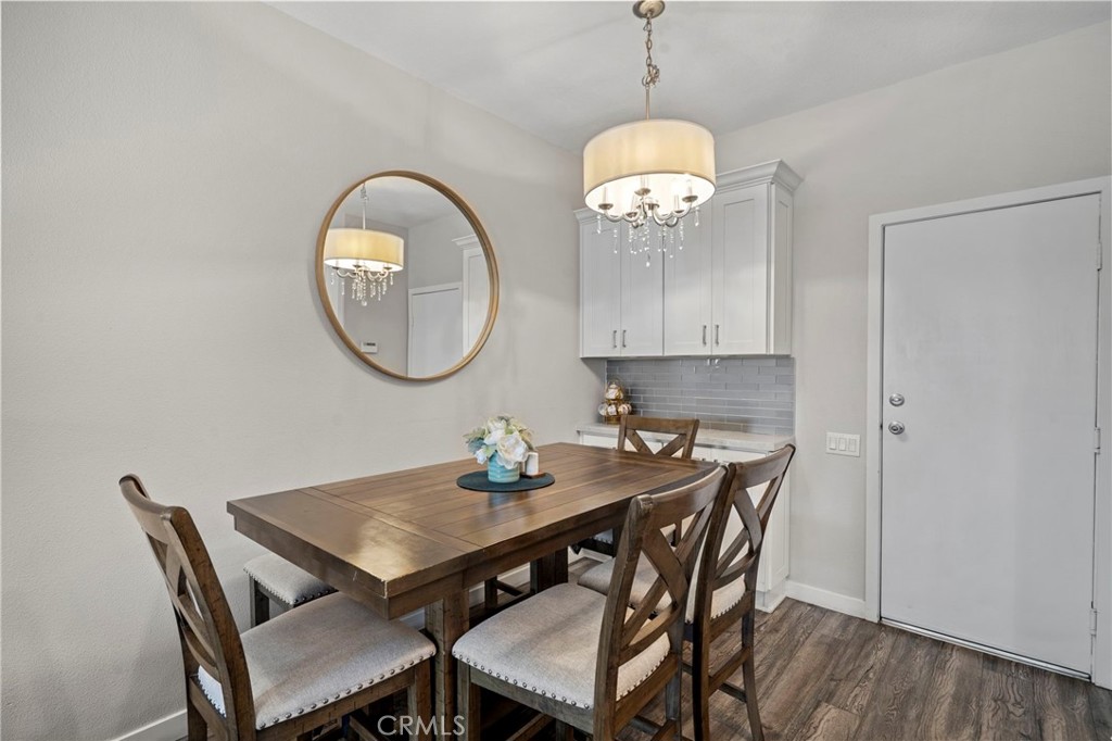 839 South Yellowstone way