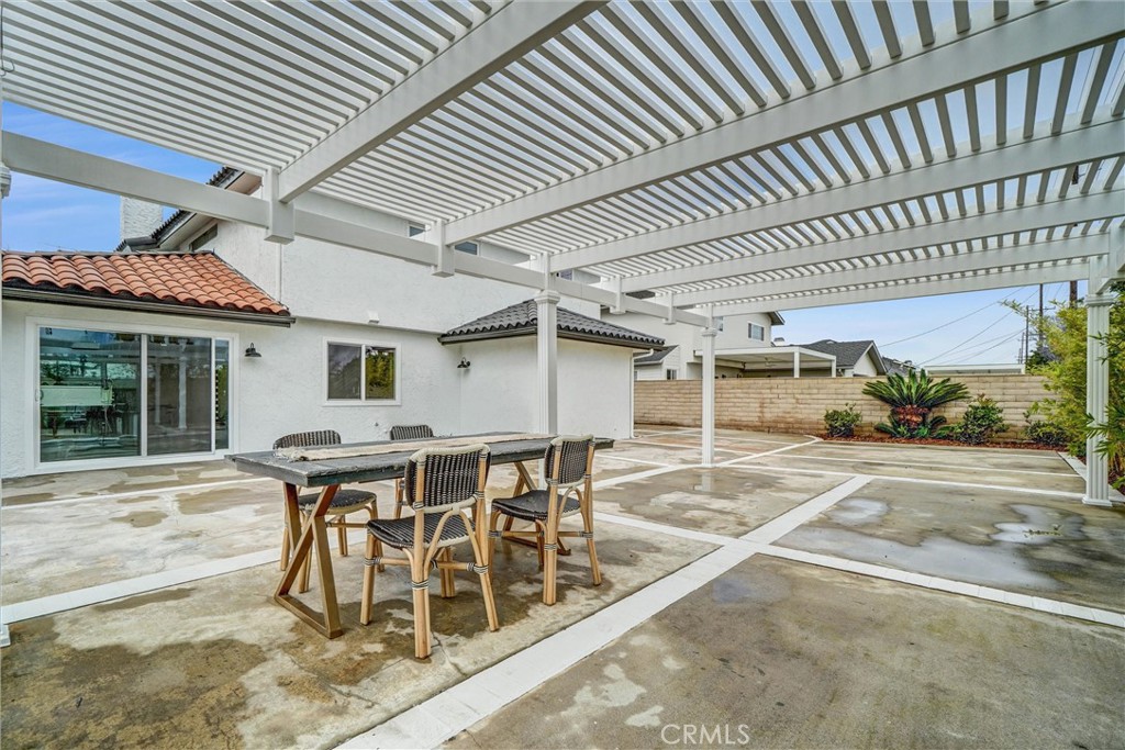 9171 Regatta Drive Lane