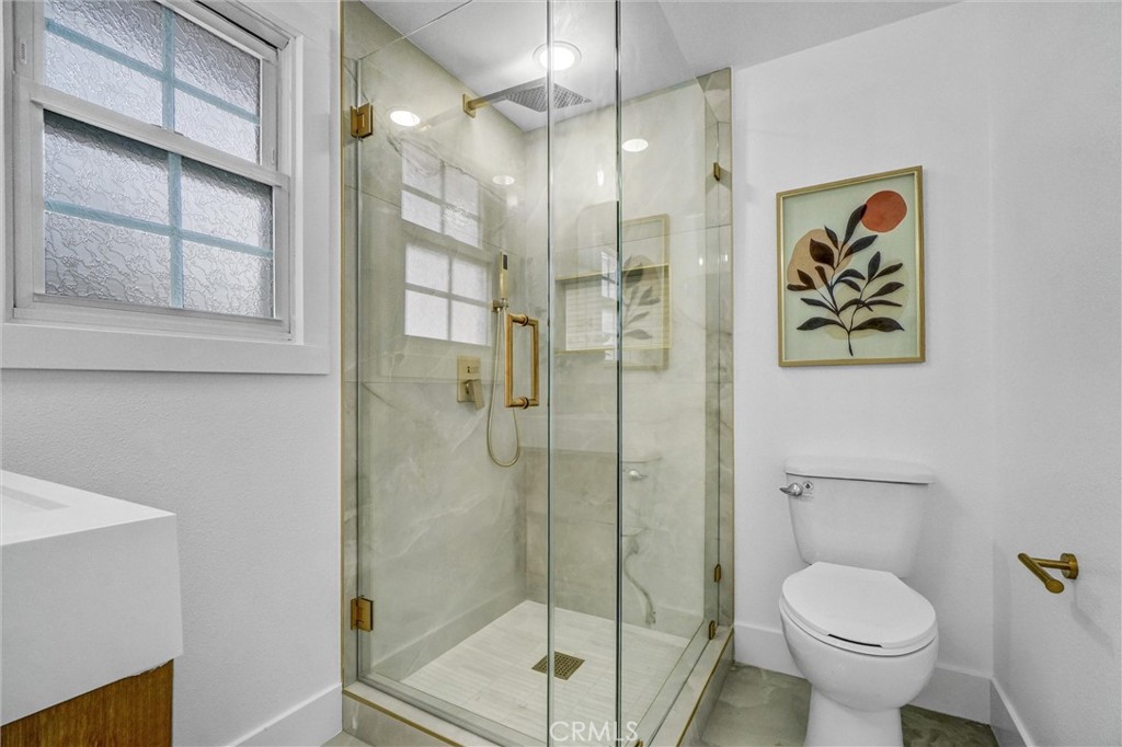 9171 Regatta Drive Lane