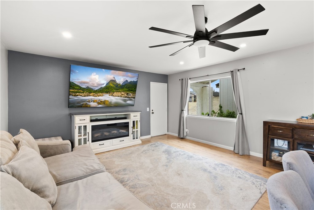 331 N Pintado Drive