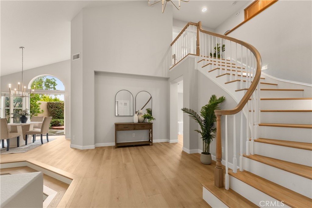 8205 E Somerset Lane