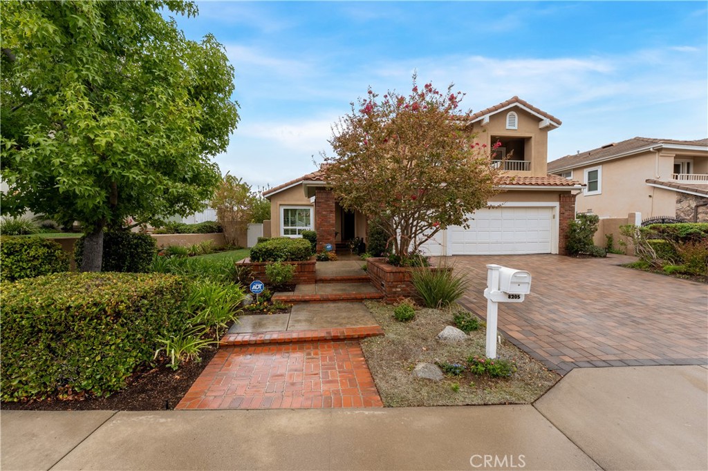 8205 E Somerset Lane