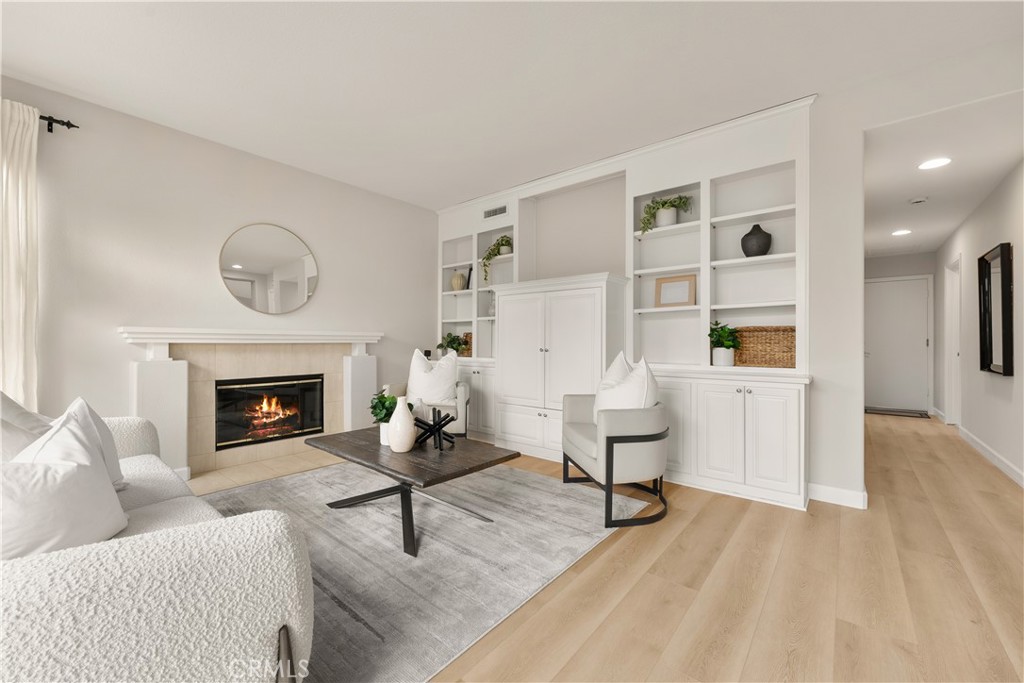 8205 E Somerset Lane