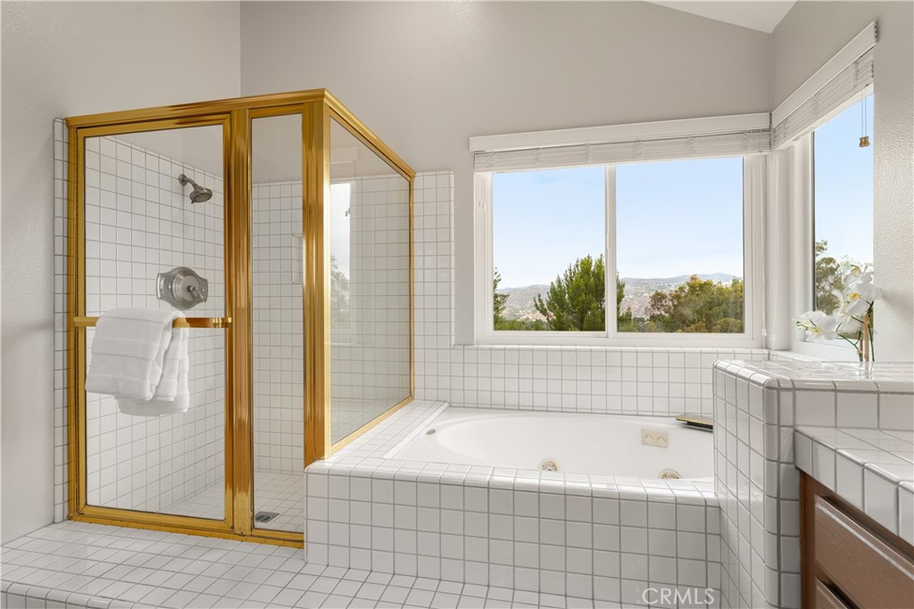 8205 E Somerset Lane