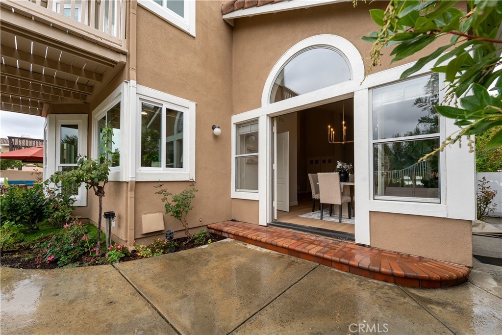 8205 E Somerset Lane