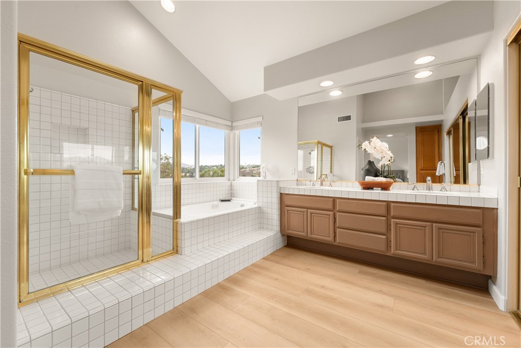 8205 E Somerset Lane