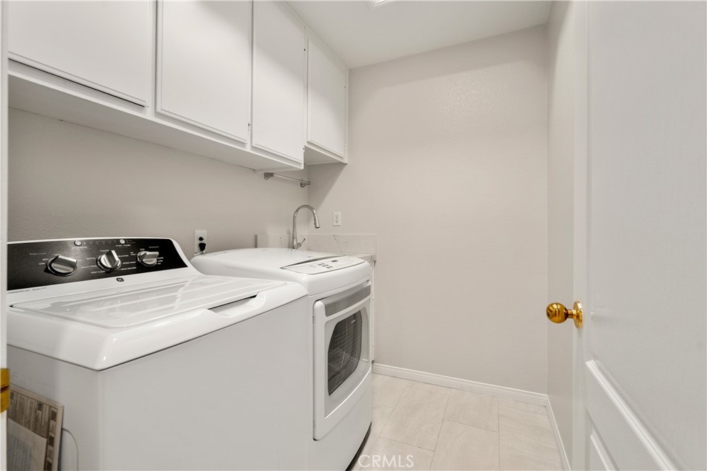 8205 E Somerset Lane