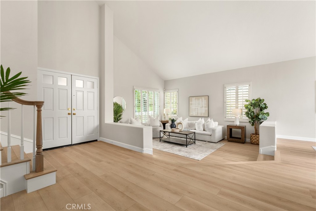 8205 E Somerset Lane