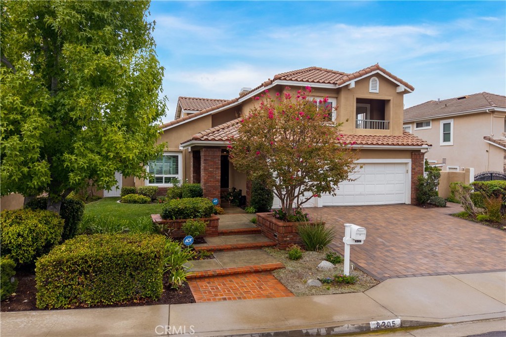 8205 E Somerset Lane