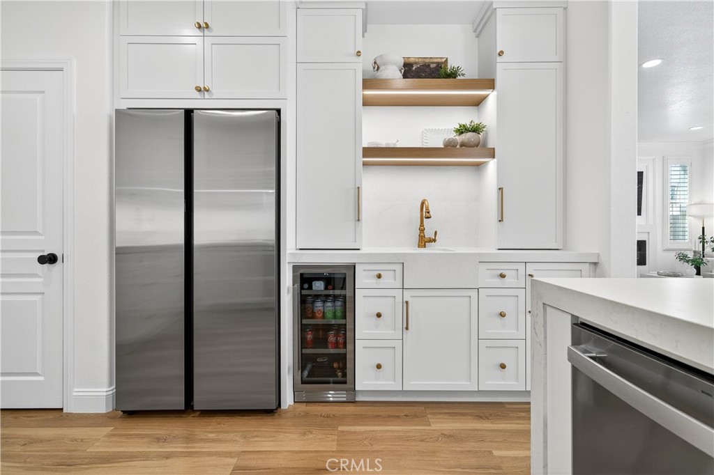 3137 E Discovery Street