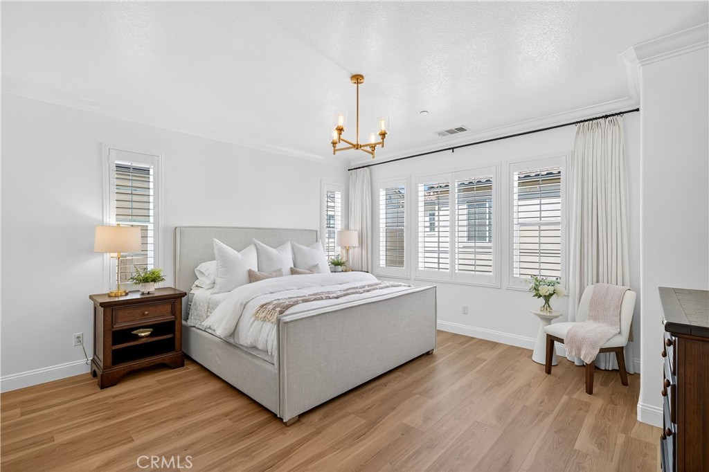 3137 E Discovery Street