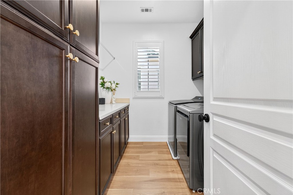 3137 E Discovery Street