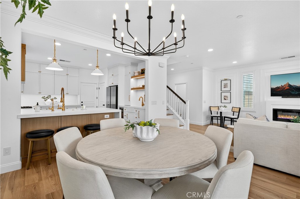 3137 E Discovery Street