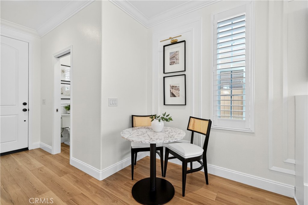 3137 E Discovery Street