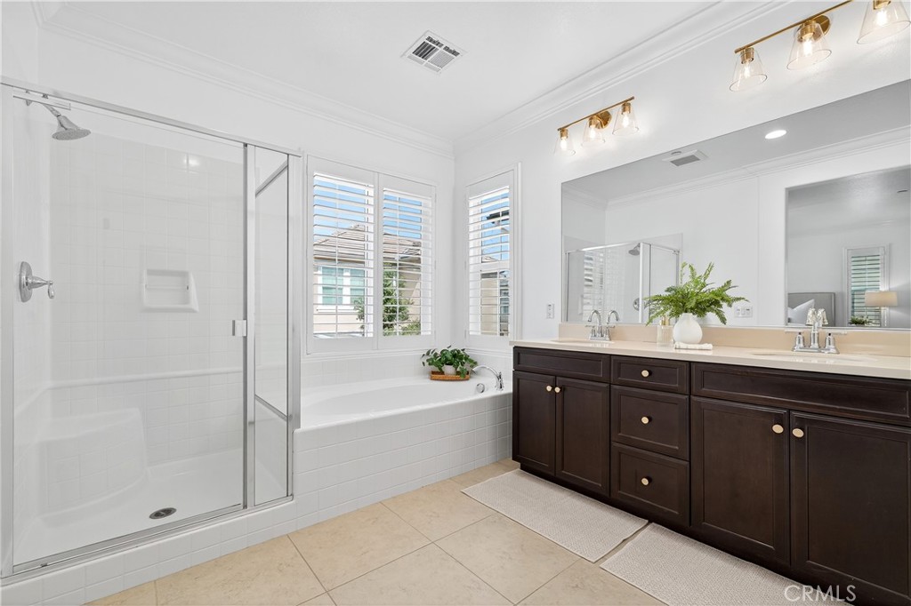 3137 E Discovery Street