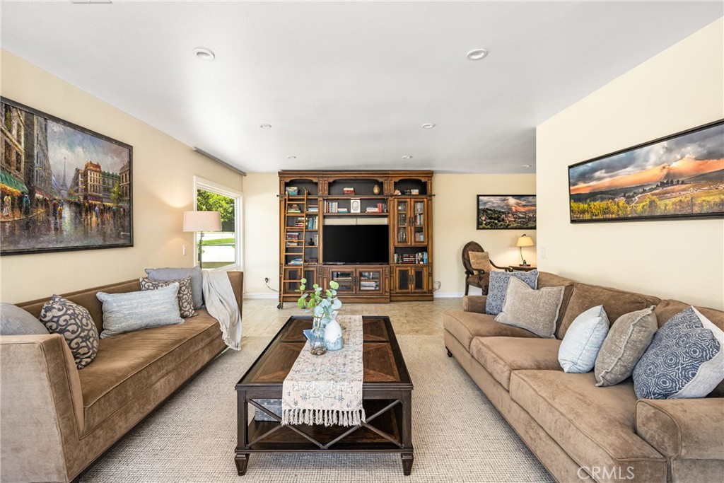 10721 Equestrian Drive