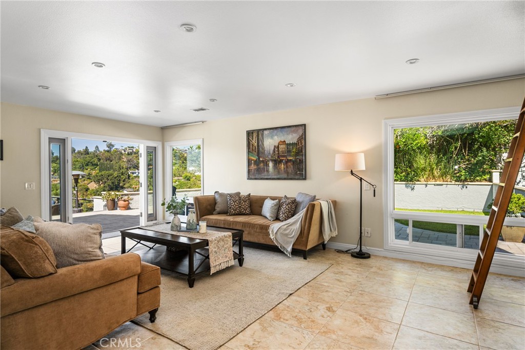 10721 Equestrian Drive