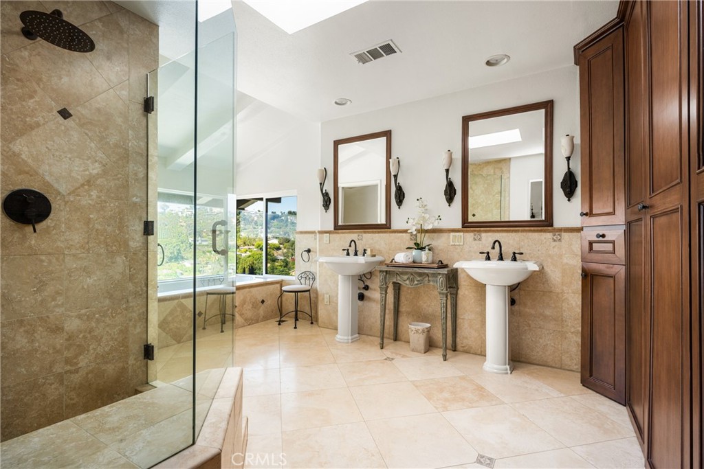 10721 Equestrian Drive