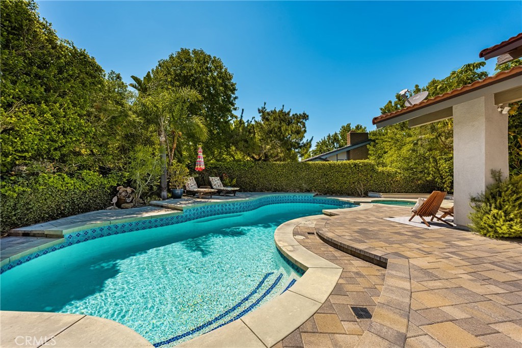 10721 Equestrian Drive