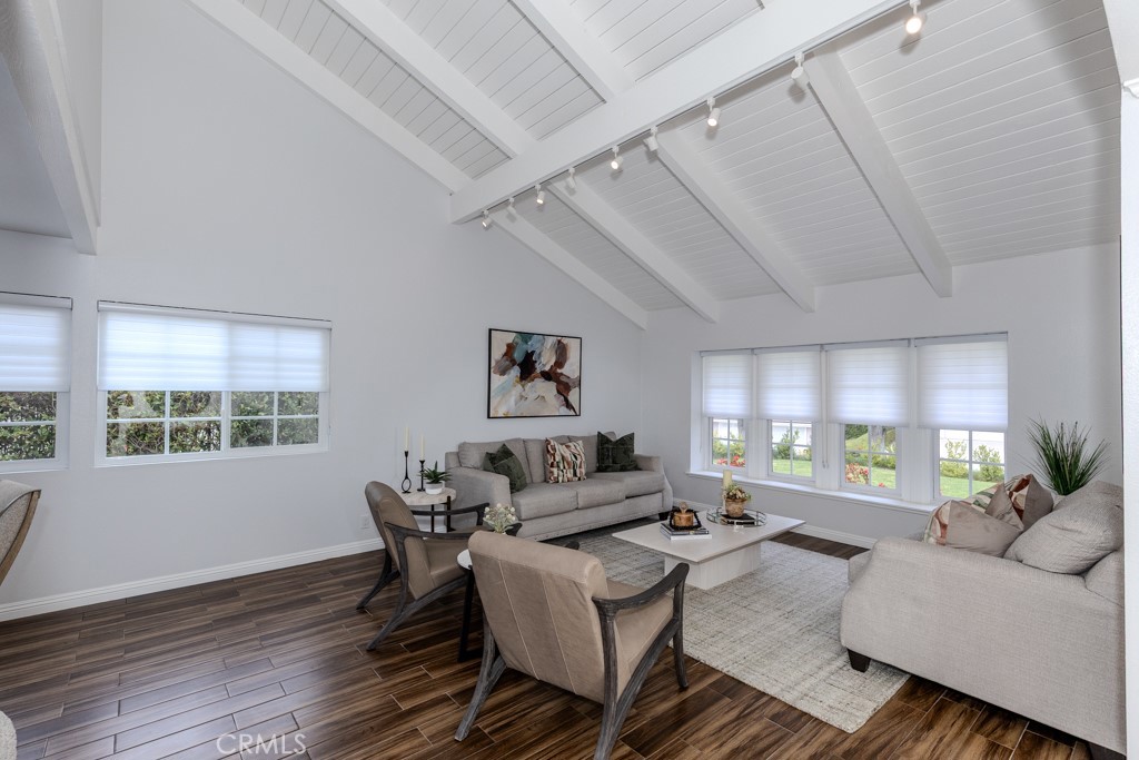 581 S Paseo Carmel