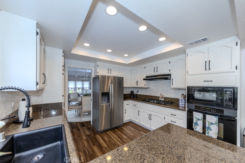 581 S Paseo Carmel