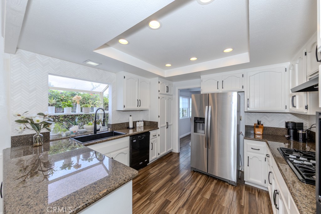 581 S Paseo Carmel