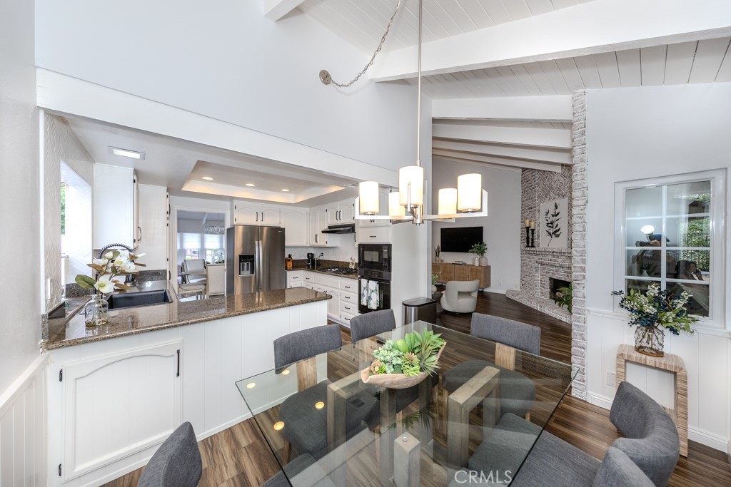 581 S Paseo Carmel