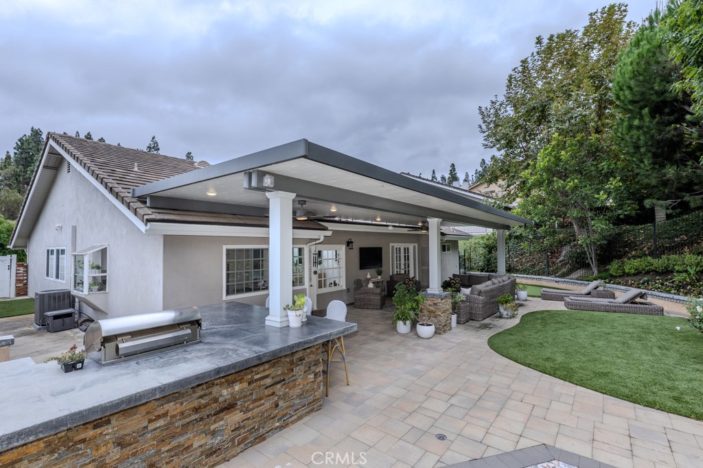 581 S Paseo Carmel