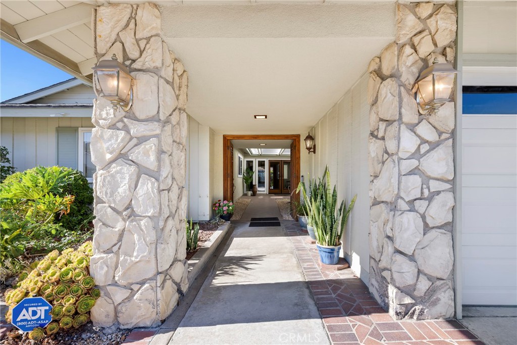 5719 E San Juan Drive