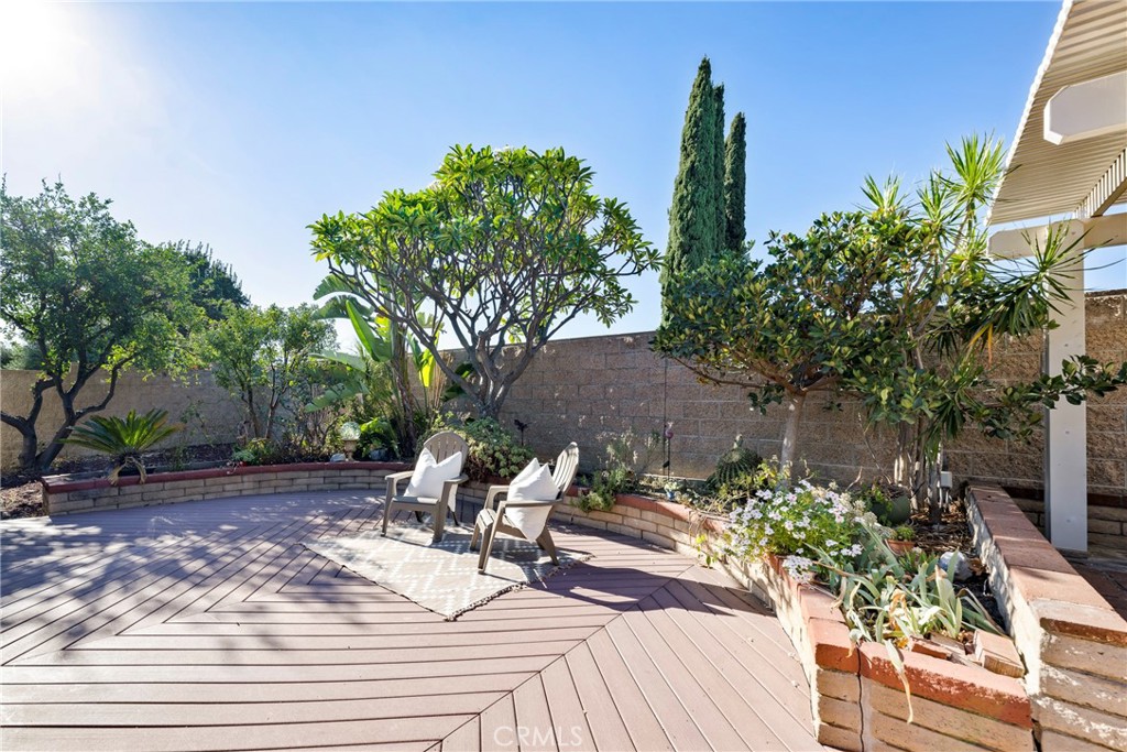 5719 E San Juan Drive