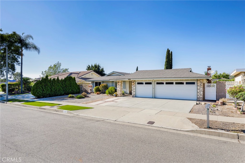 5719 E San Juan Drive