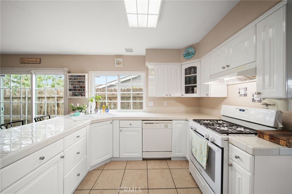 1187 1187 Zircon Street