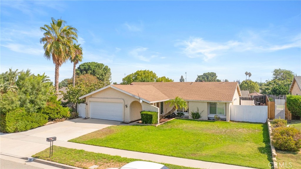 1187 1187 Zircon Street