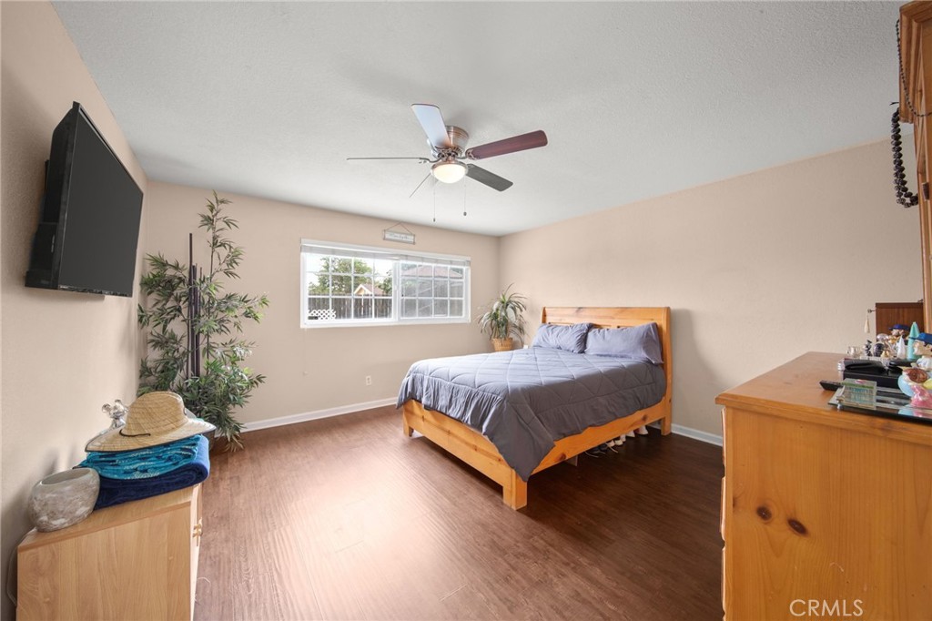 1187 1187 Zircon Street