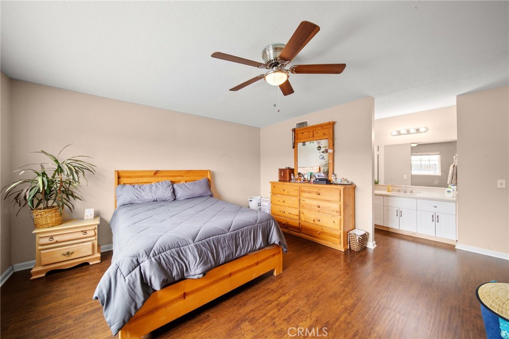 1187 1187 Zircon Street