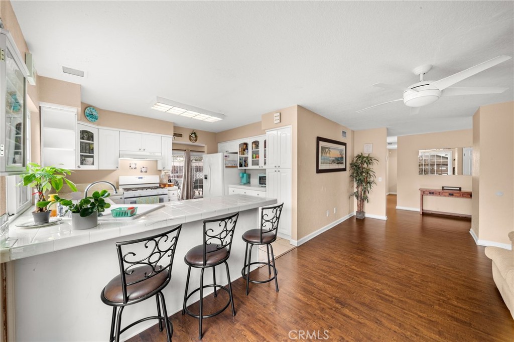 1187 1187 Zircon Street