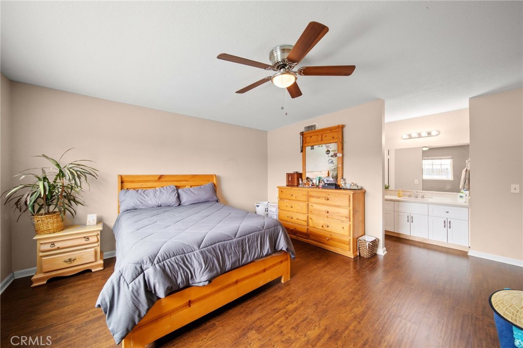 1187 1187 Zircon Street